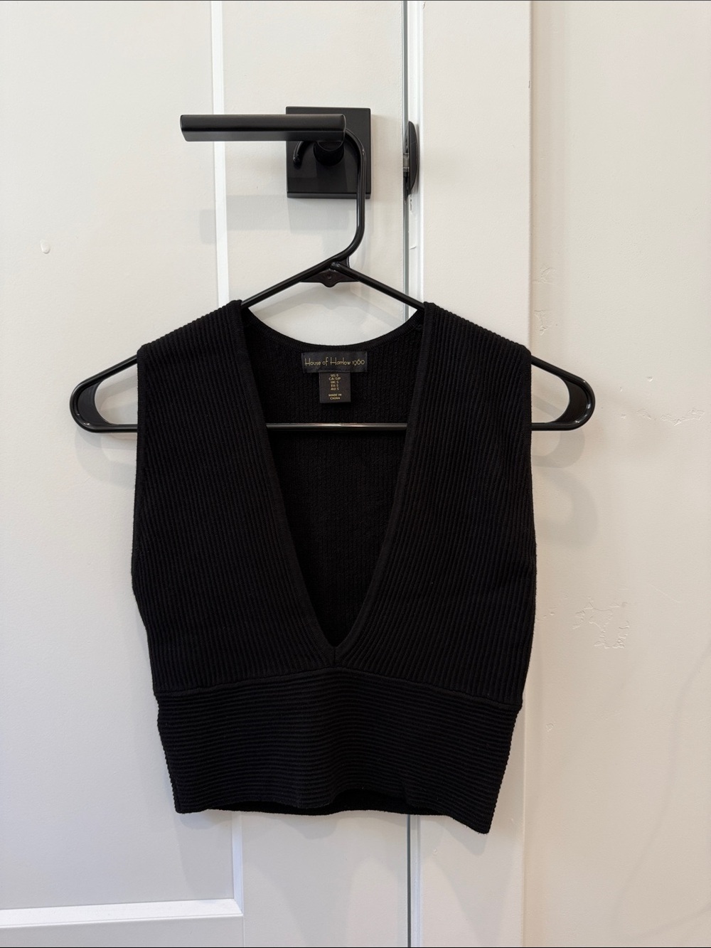 Black Ribbed Deep V-Neck Knit Crop Top